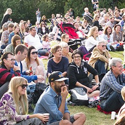 the Park Theatre is free of cost